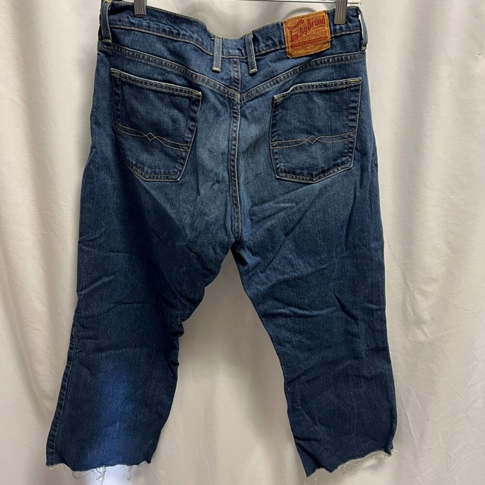 Lucky Brand Cropped Raw Hem Denim Jeans - Picture 8 of 8